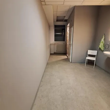Monteuerzimmer *